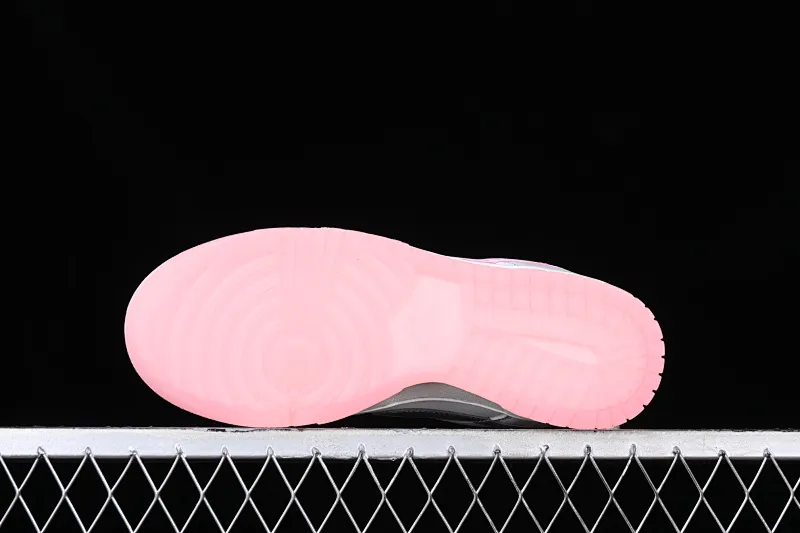 All categories Nk SB Dunk series Nk SB Dunk Low low-top sneakers Nk SB Dunk Low "520" Valentine's Day limited SB low-top sports and leisure sneakers FN3451-161